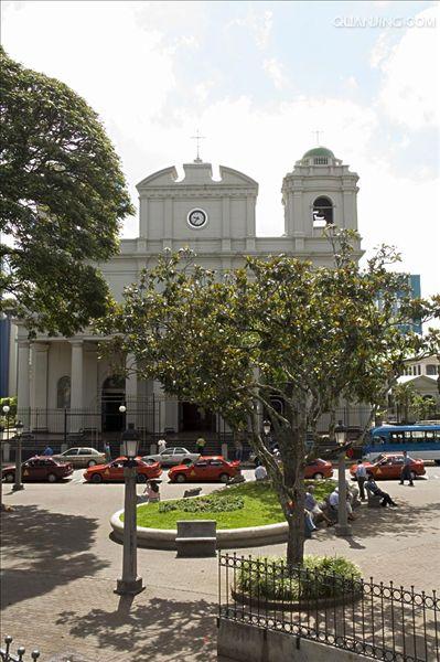  p> b>哥斯达黎加共和国 /b>(西班牙语:la república de costa rica)