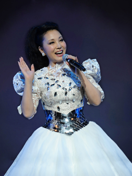 刘燕燕（中国内地女歌唱演员、影视演员，中央军委政治工作部歌剧团国家一级演员）_百度百科