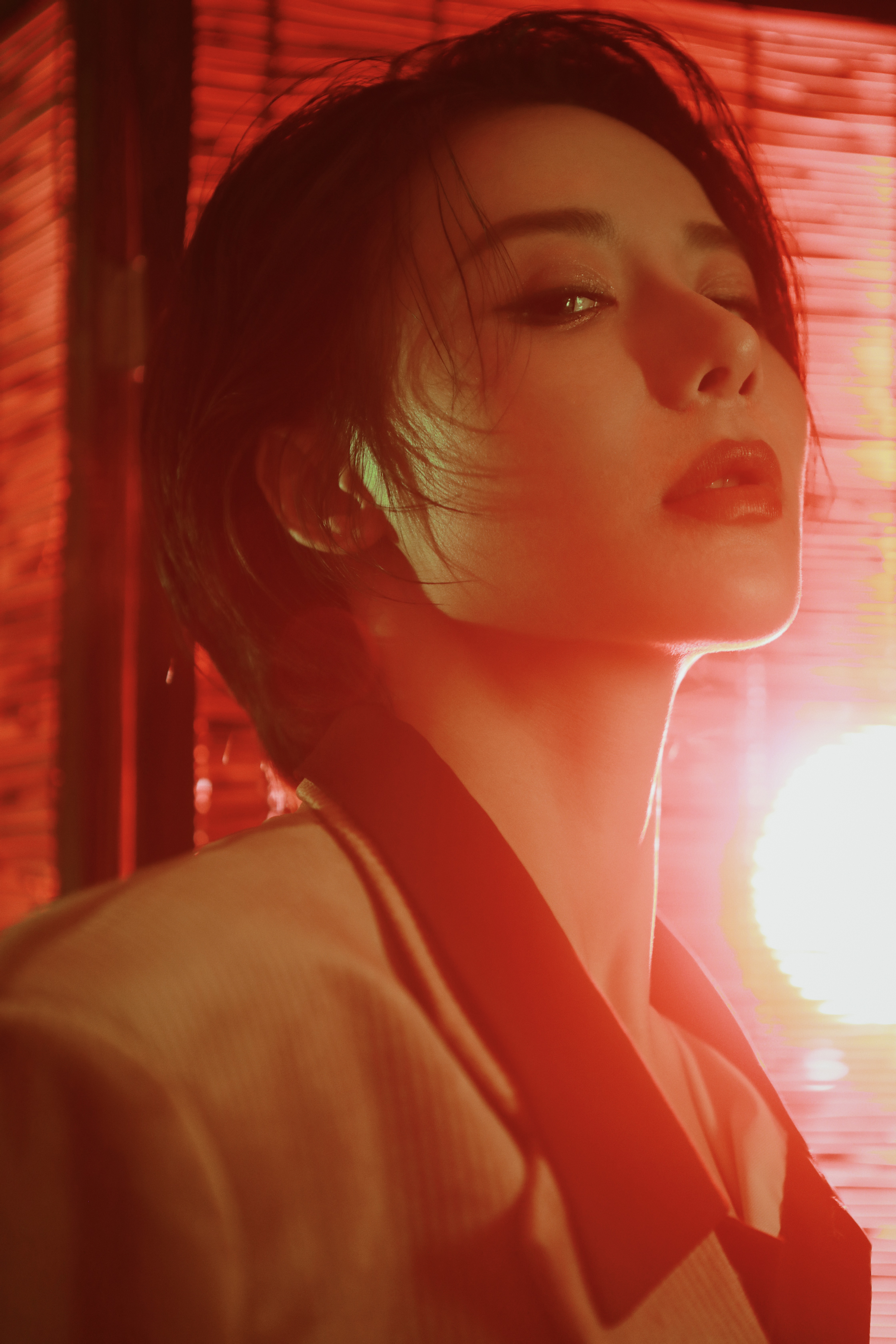  p data-id="gnbv7bfg74">王芯芯(rella),1993