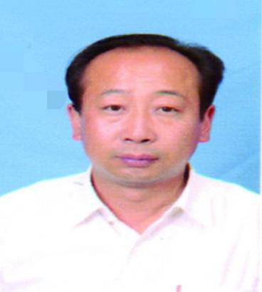  p>李建飞,男,汉族,1973年2月出生,内蒙古武川县人,1996年11月参加