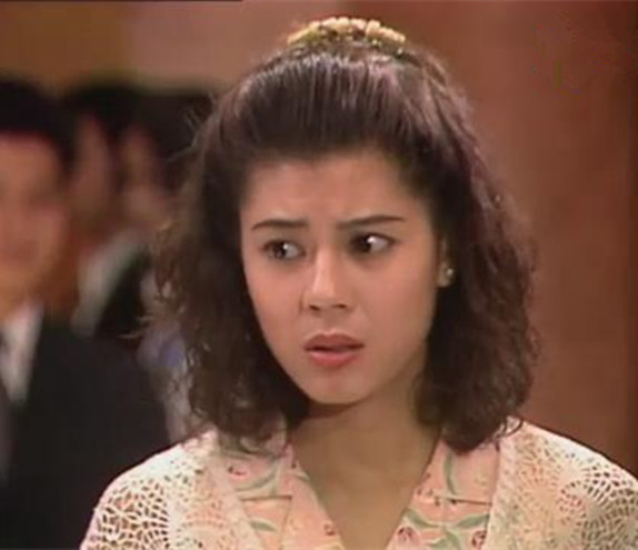 女,二十集tvb剧集《 a target="_blank" href="/item/赌霸天下