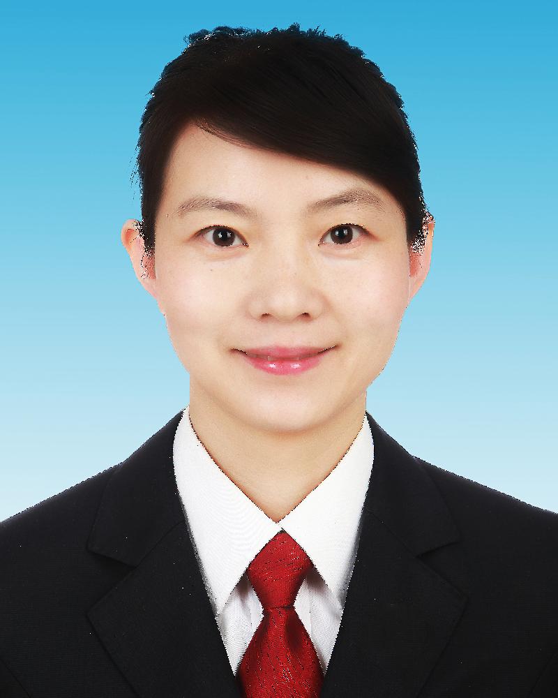 赵莹