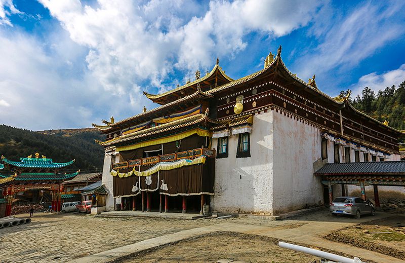 毛儿盖会议会址陈列馆