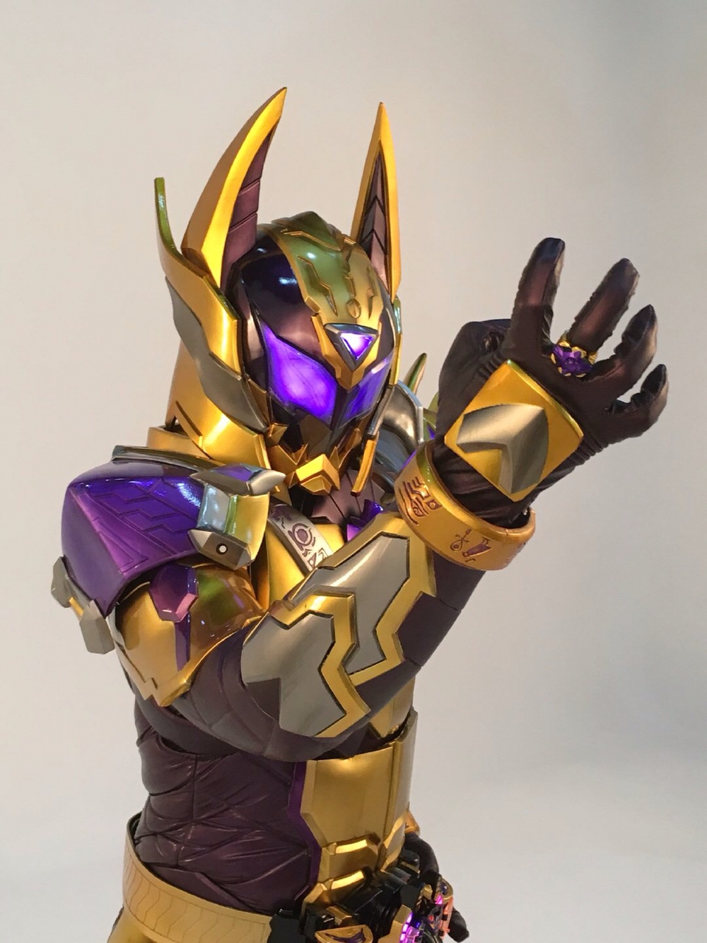  p>狼帅铠甲,国产特摄剧《 a target="_blank" href="/item/铠甲勇士