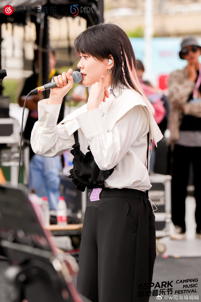  p data-id="tzz0z4nntj2m">司南,出生于2000年5月7日,中国内地女歌手