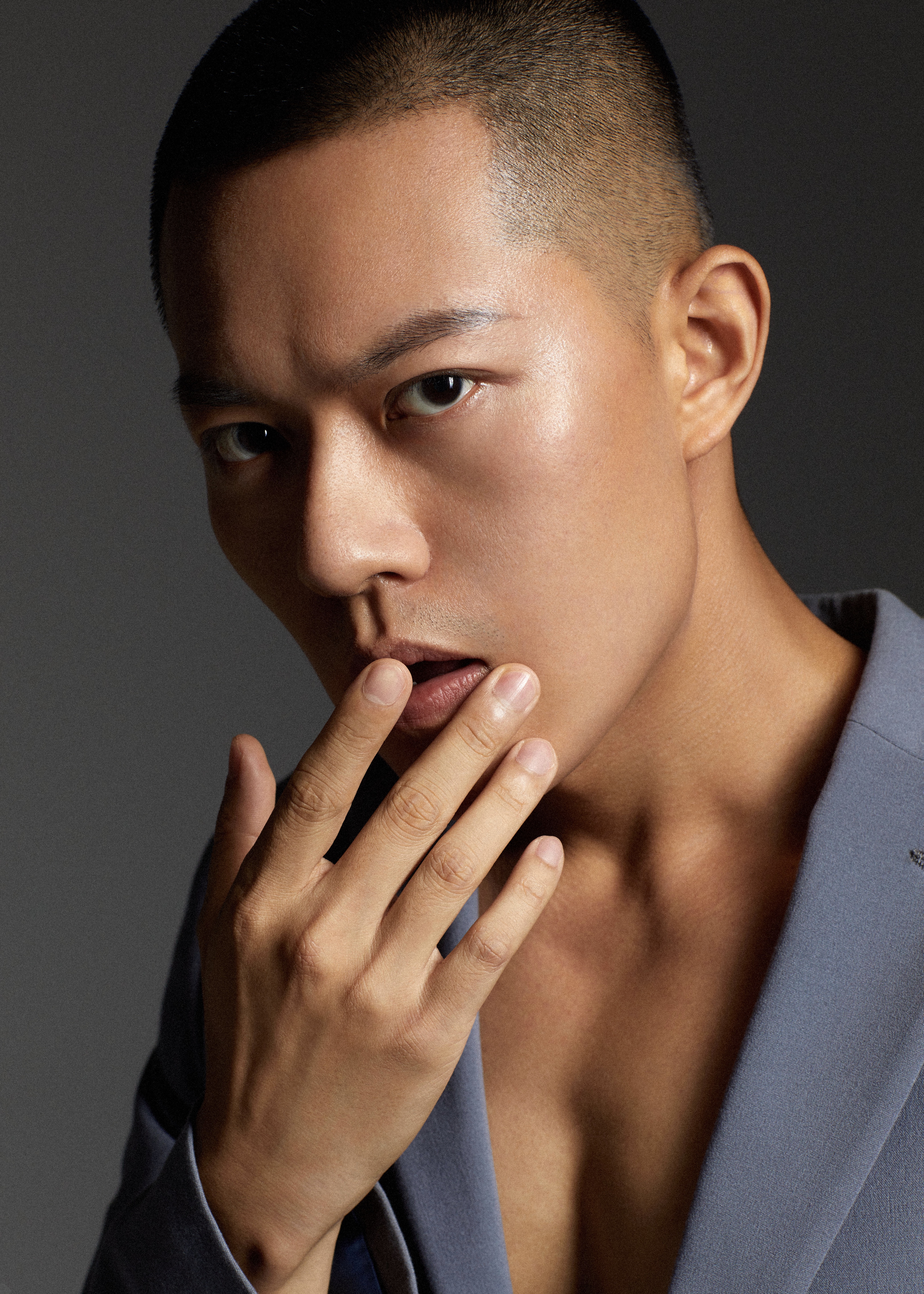  p data-id="gnzqy8is6u">冶彦,中国内地男演员,歌手,新疆 a target="