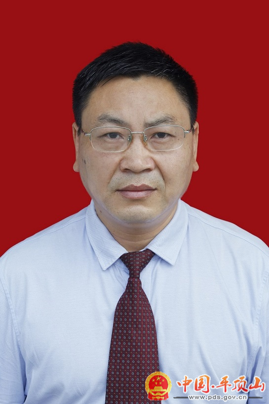 梁水成