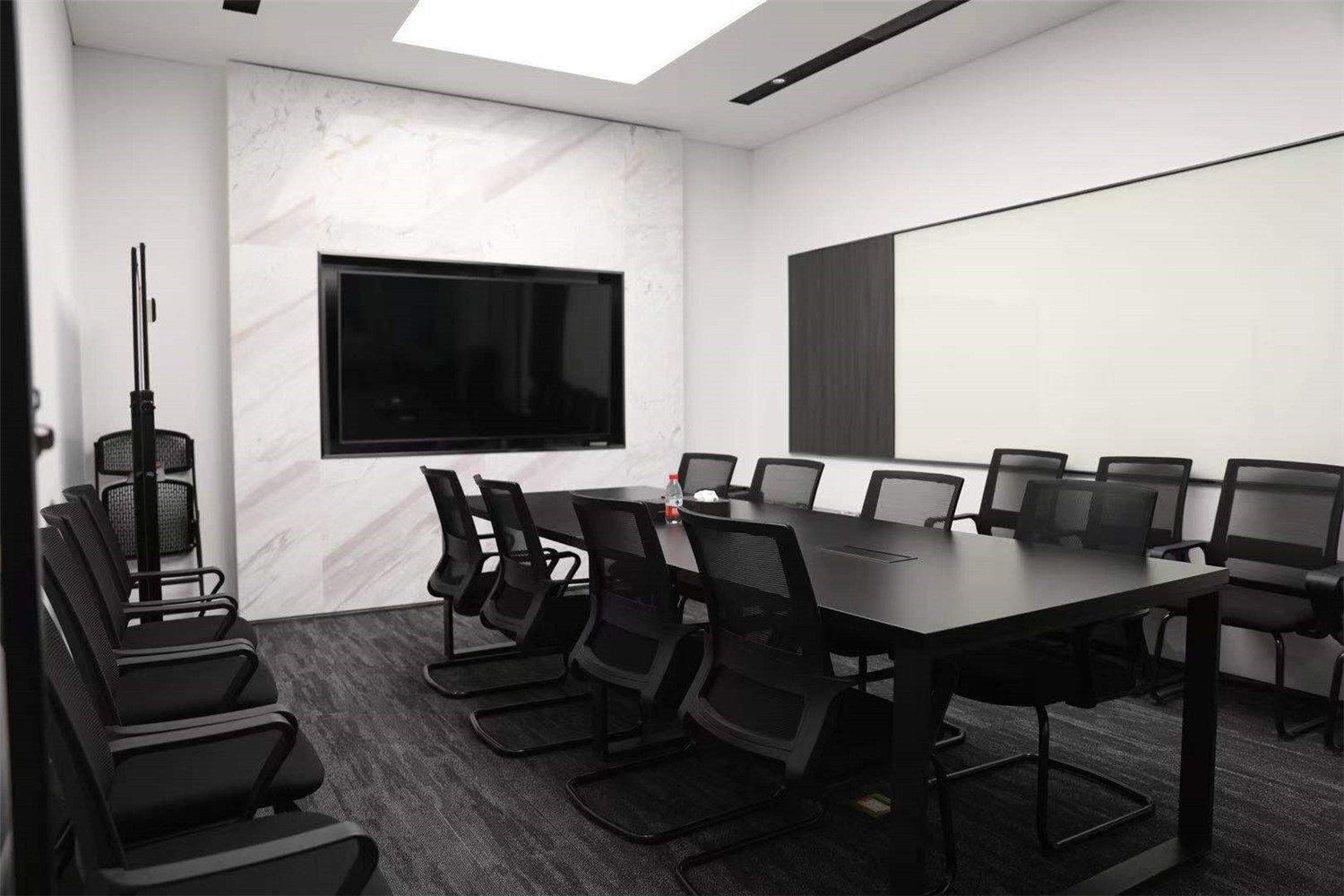 白米范(北京)文化传播有限公司