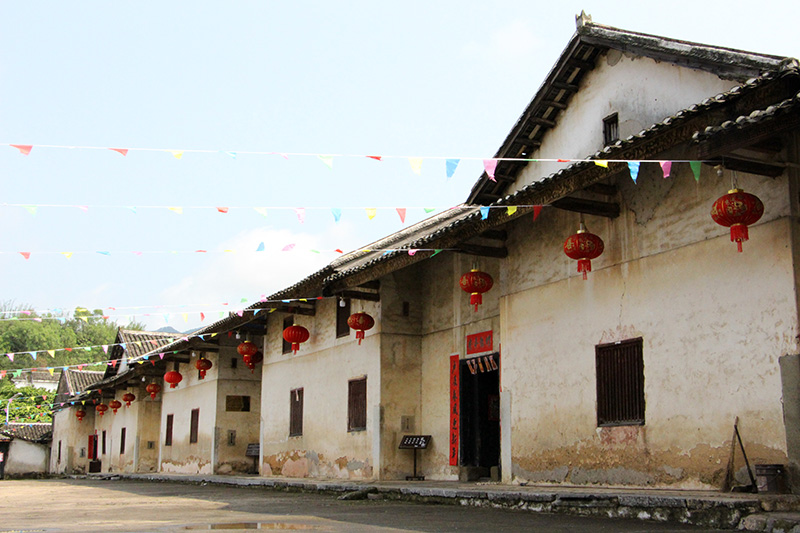  p data-id="tmehpcui5bkq">仁冲村是广西 a target="_blank" href="