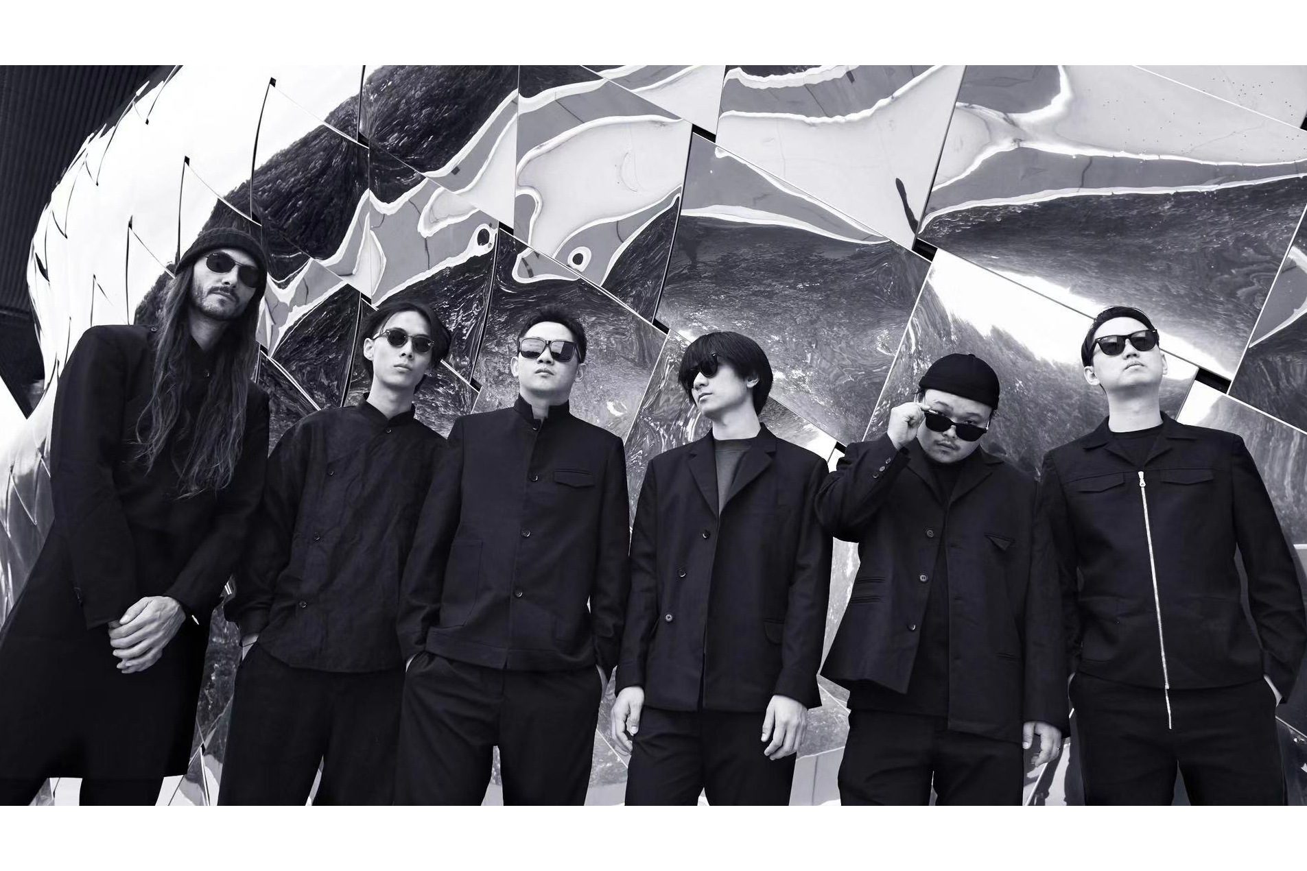  p data-id="gnwnke94es">独立摇滚乐队秘密行动 (stolen) 来自 a