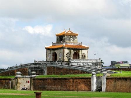 顺化历史建筑群_百度百科