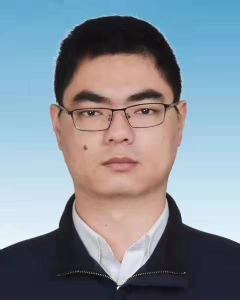 王春斐
