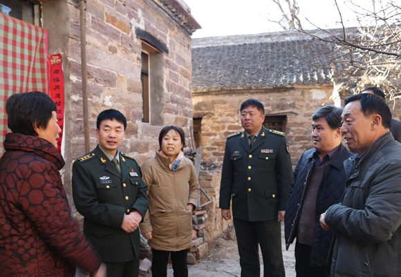  p data-id="2i0qo5zmisc">刘松峰,男,中共党员,现任沙河市市委常委