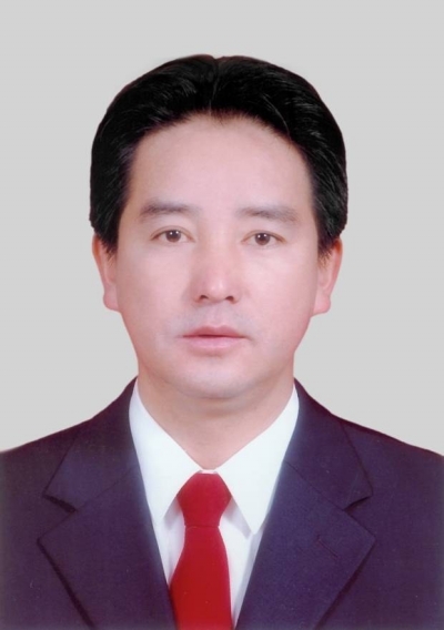  /p> p data-id="gnayx0n7du">现任开远市交通运输局党委书记,局长.