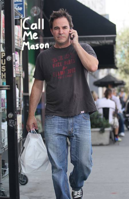  p>罗杰·巴特(英文名:roger bart),1962年9月29日出生于康涅狄格州