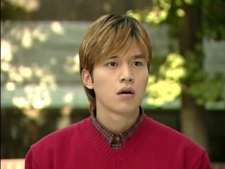  p>李栋旭(lee dong wook),1981年11月6日出生韩国首尔,韩国男演员