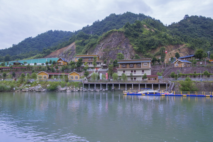  p data-id="gnatmx59yc">江畔人家国家aaa级旅游度假区,位于粤东大埔