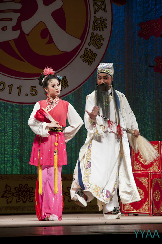  p>吕剧又称化装扬琴,琴戏,国家级 a target="_blank" href="/item/非