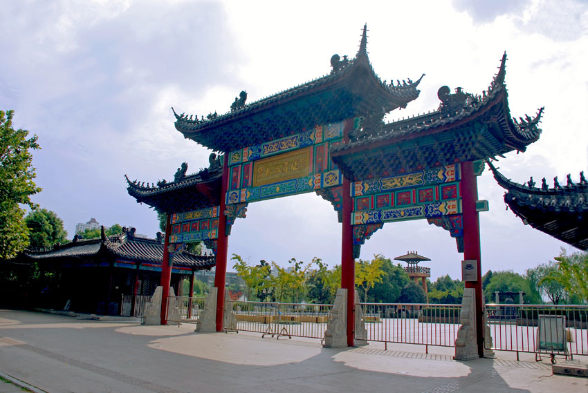  p>龙江宝船厂位于 a href="#" data-lemmaid="2207627">南京市 /a>