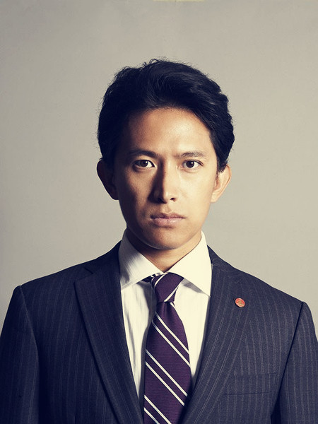 tsuyoshi),汉名李冬冬,李振冬,1982年2月13日出生于黑龙江省,中日混血