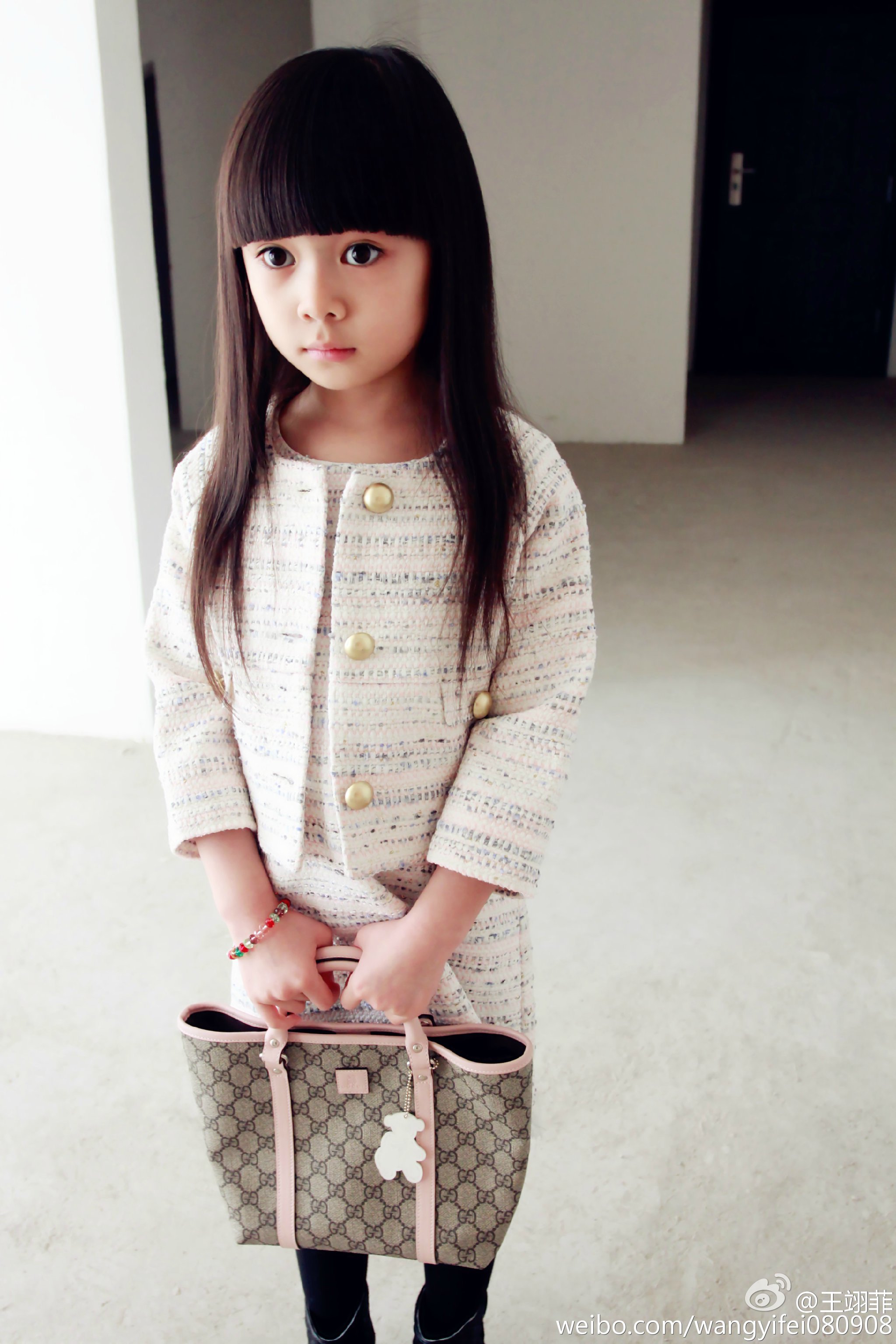  p>王翊菲(teresa),2008年9月8日出生,中国女演员.