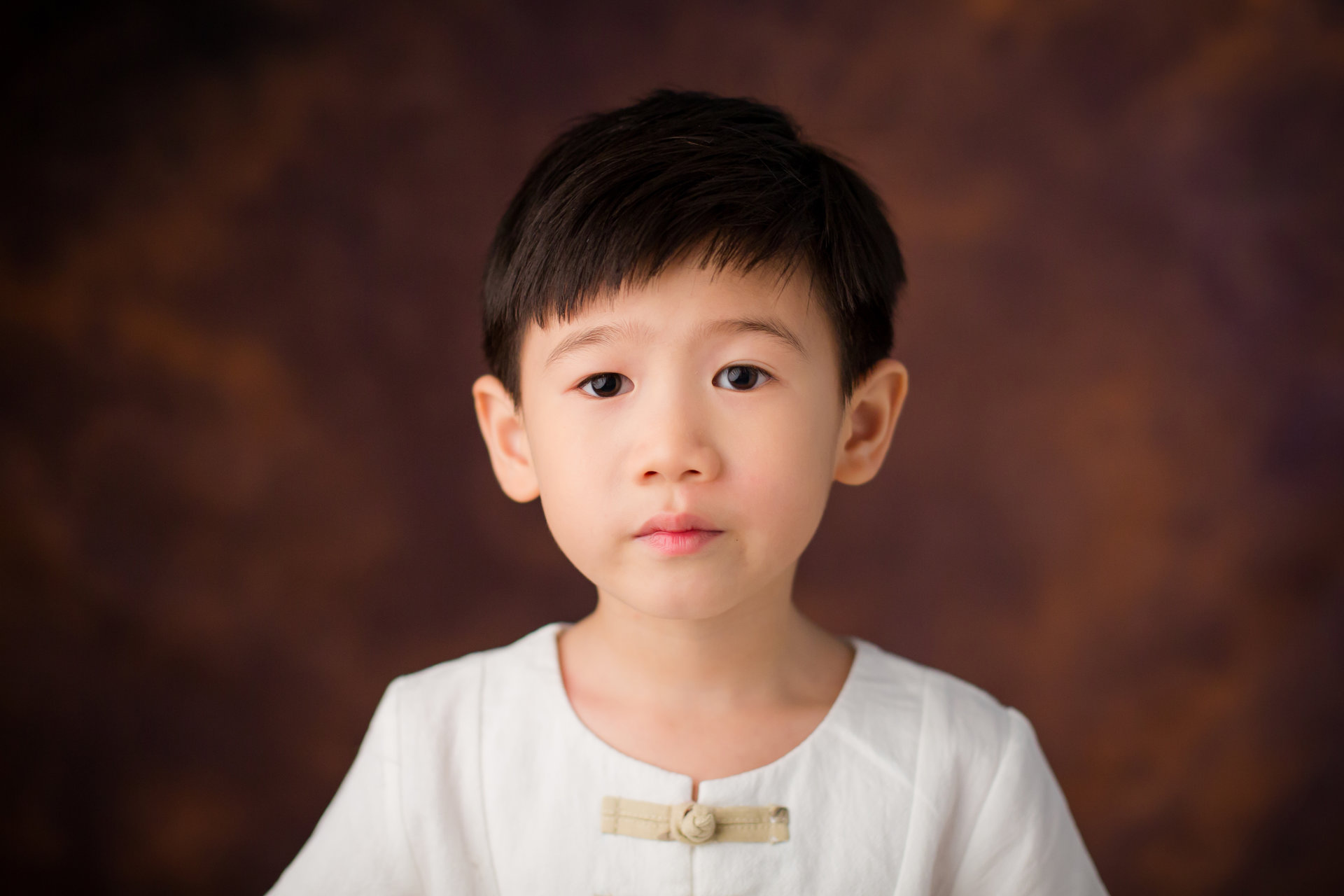  p>邓力玮,小名四爷,2012年5月6日出生于香港,中国内地童星.