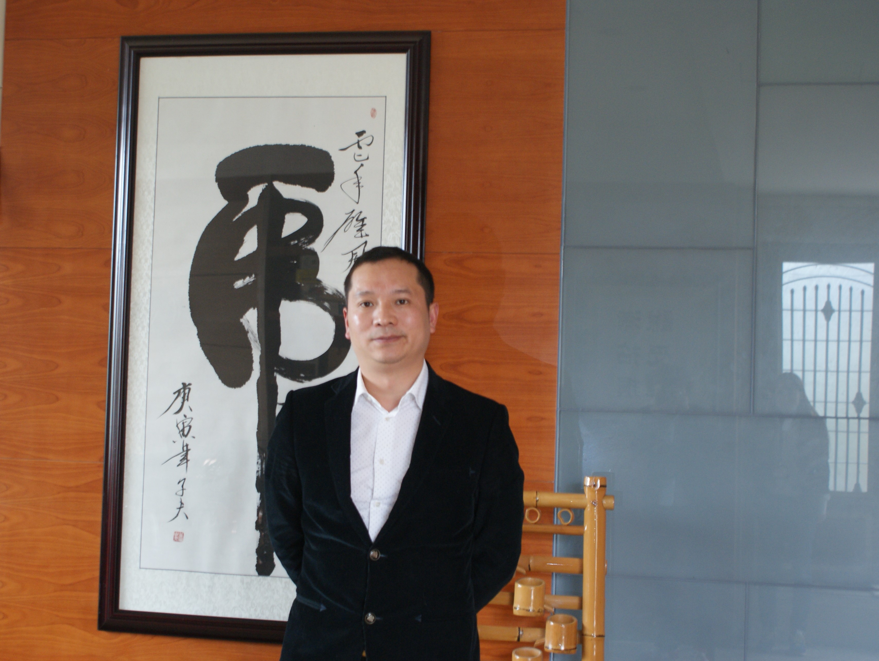  p data-id="tyd5fb6fbq8n">廖健,男,汉族,出生于四川成都,毕业于 a