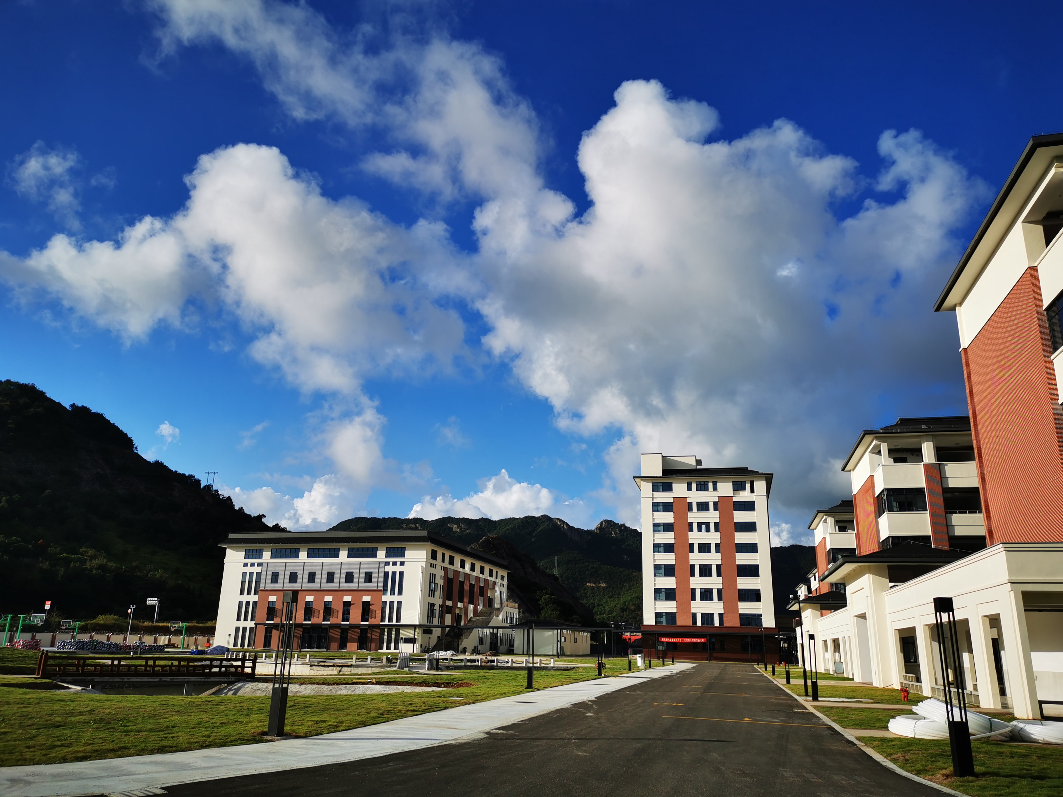 三门县观澜中学