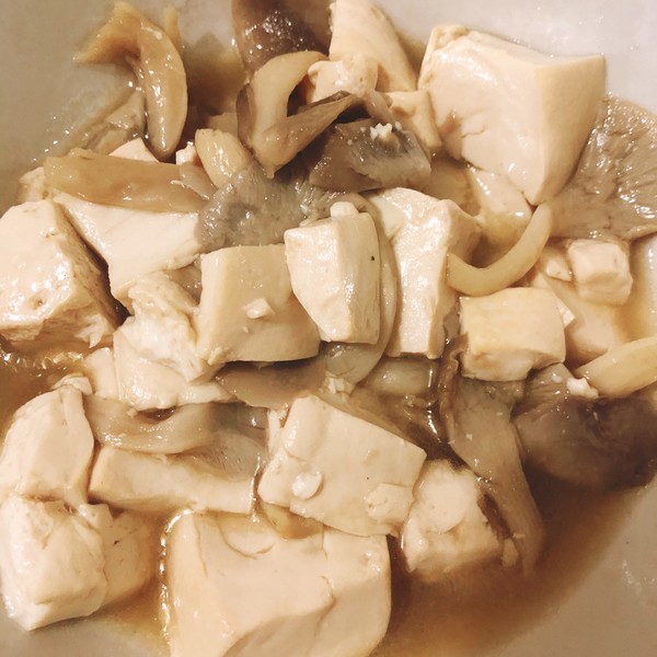 平菇烧豆腐
