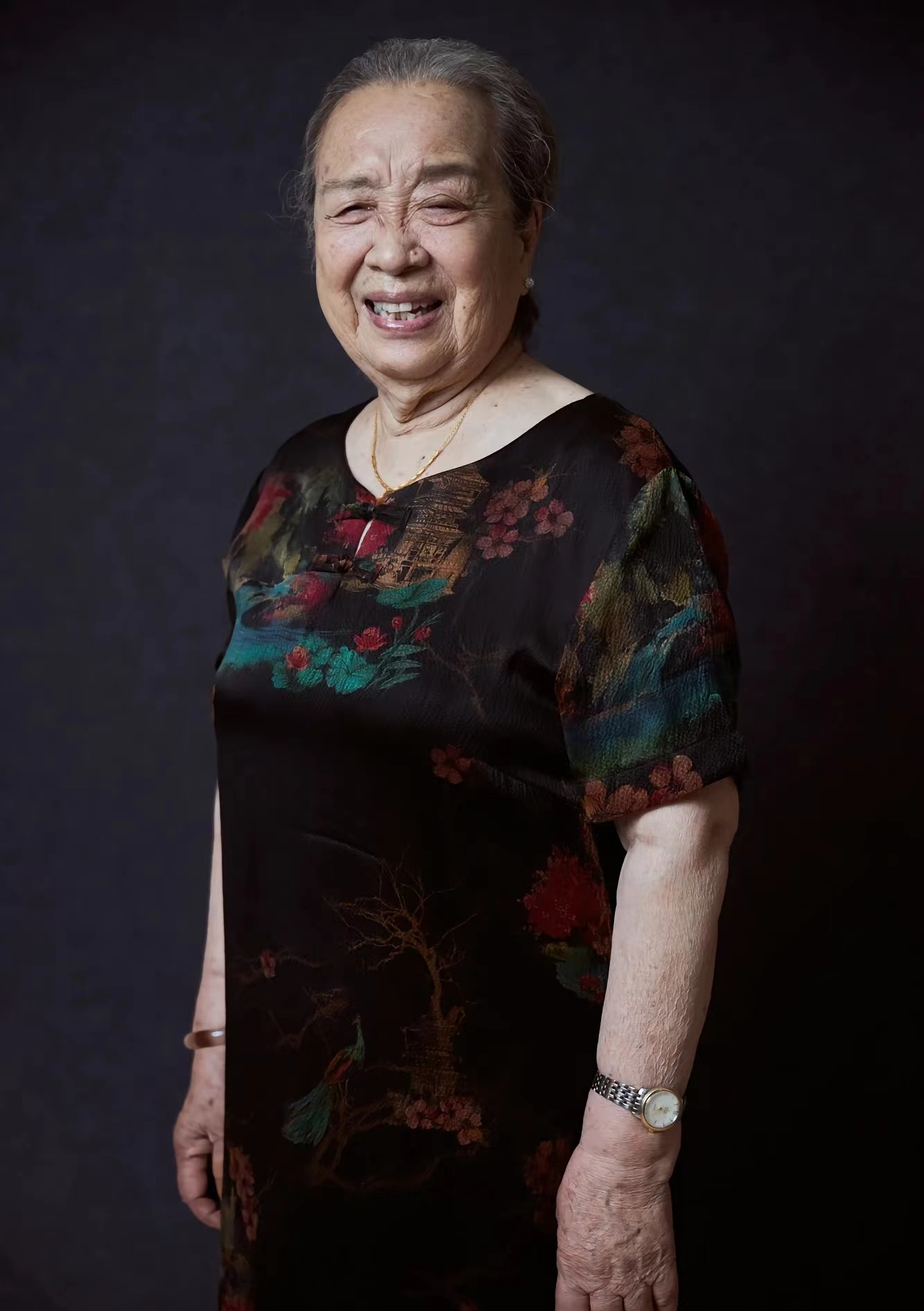 【李明启】的肖像照
