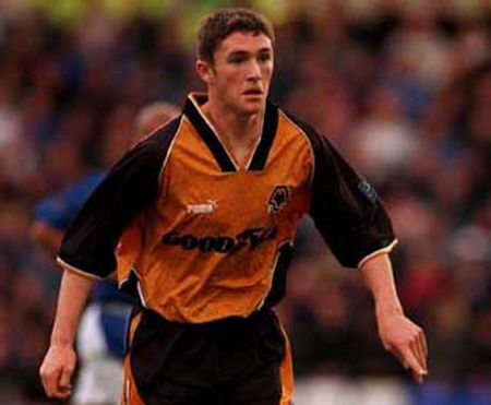 p>罗比·基恩(robbie keane),1980年7月8日出生于爱尔兰塔拉特,前