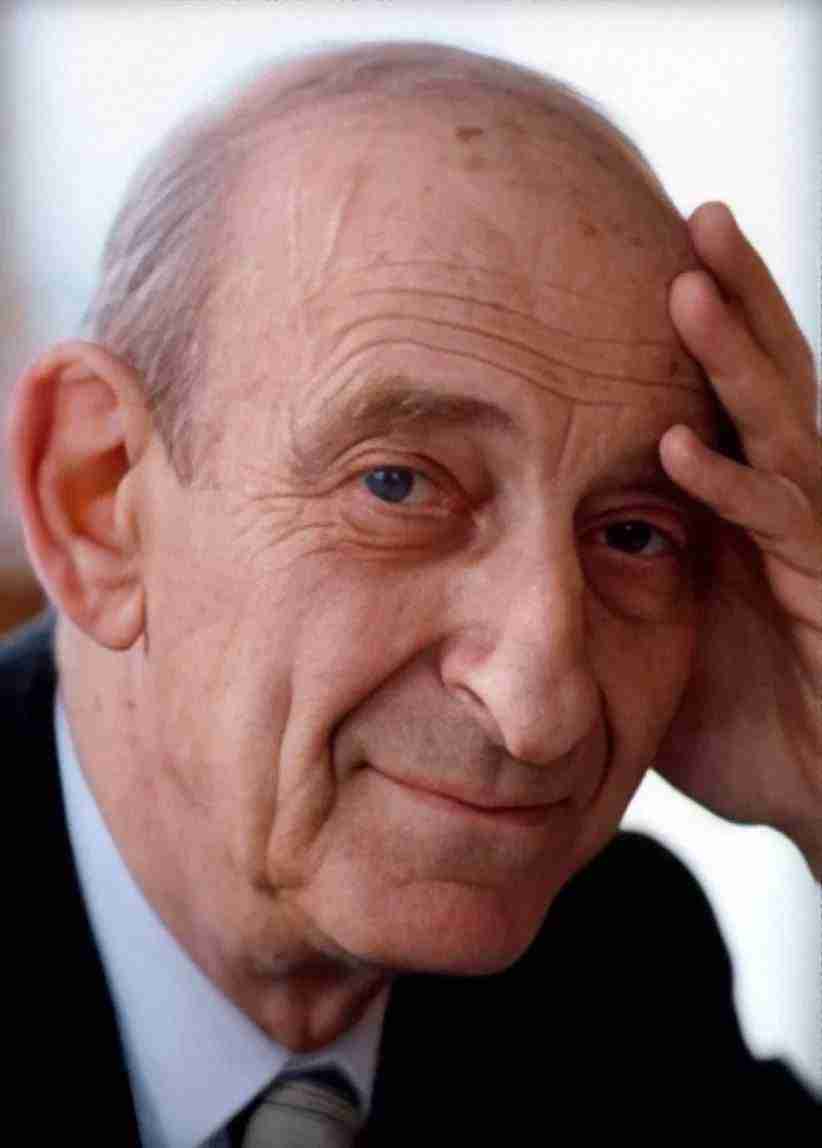  p>雷蒙·阿隆(raymond aron,1905—1983),法国重要思想家,1905年3月