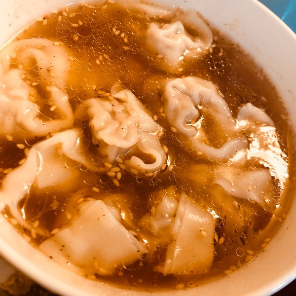 香菇虾仁猪肉馄饨