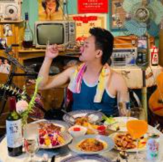  p>寻味旧时-东仔,美食类自媒体,截至2021年8月8日,微博粉丝数达1679