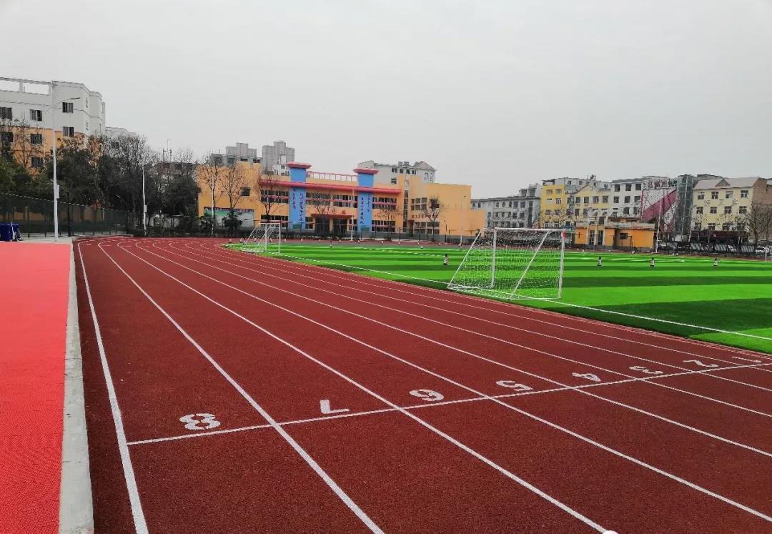 中学,简称" a target="_blank" href="/item/内乡实验初中/12000108"