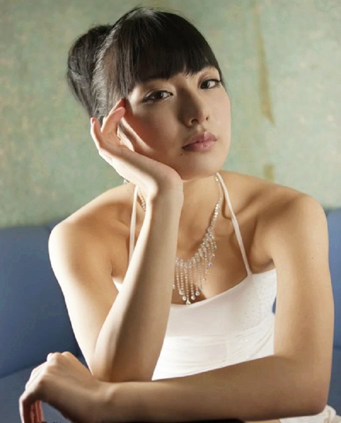  p>由爱可奈(日语ゆめ かな,英语yume kana),职业,女优. /p>