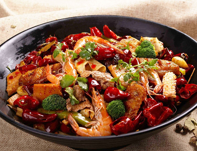  p>海鲜麻辣香锅是一种 a href="#" data-lemmaid="10473261">家常菜 