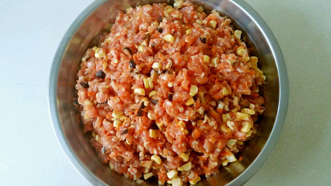 香菇猪肉胡萝卜饺子馅
