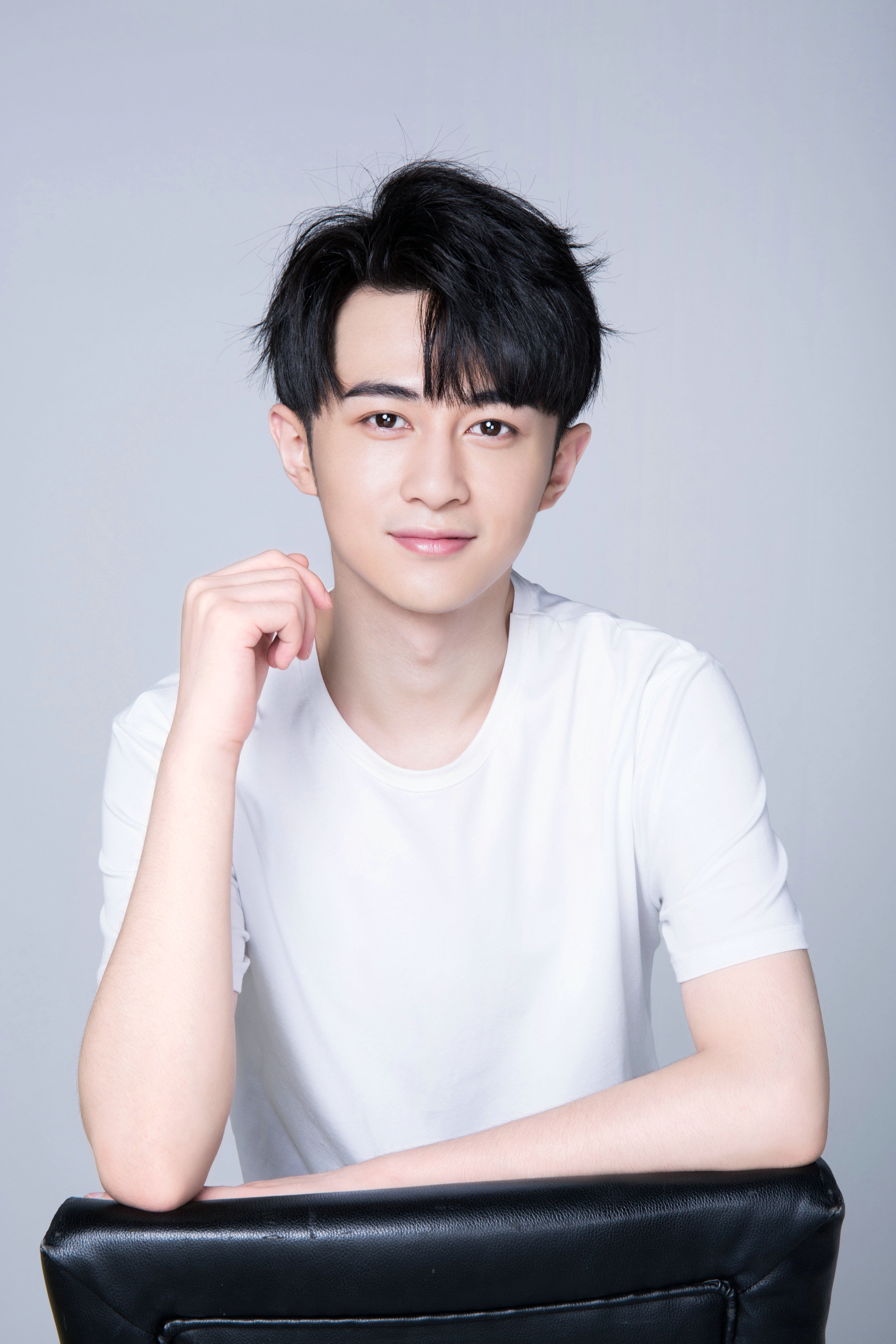 2020年5月13日,参演王岩执导的都市爱情剧《 a target="_blank" href=