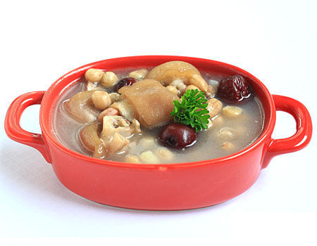 通草漏芦炖猪蹄