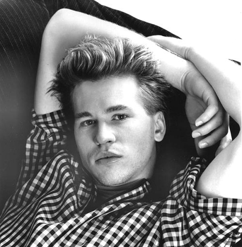  p>瓦尔·基尔默(val kilmer),1959年12月31日出生于美国加利福利亚州