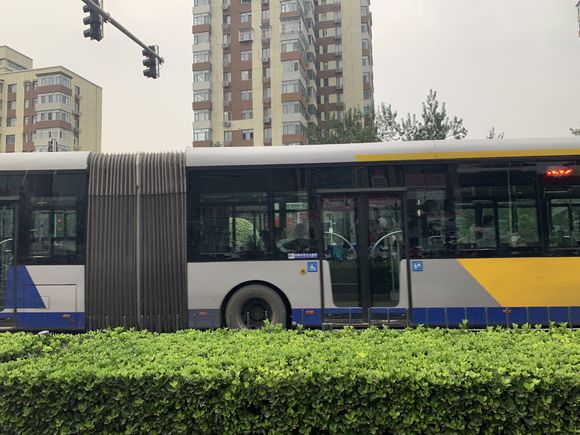  p>北京公交332路(beijing bus line 332)运营于中国北京市 a target=