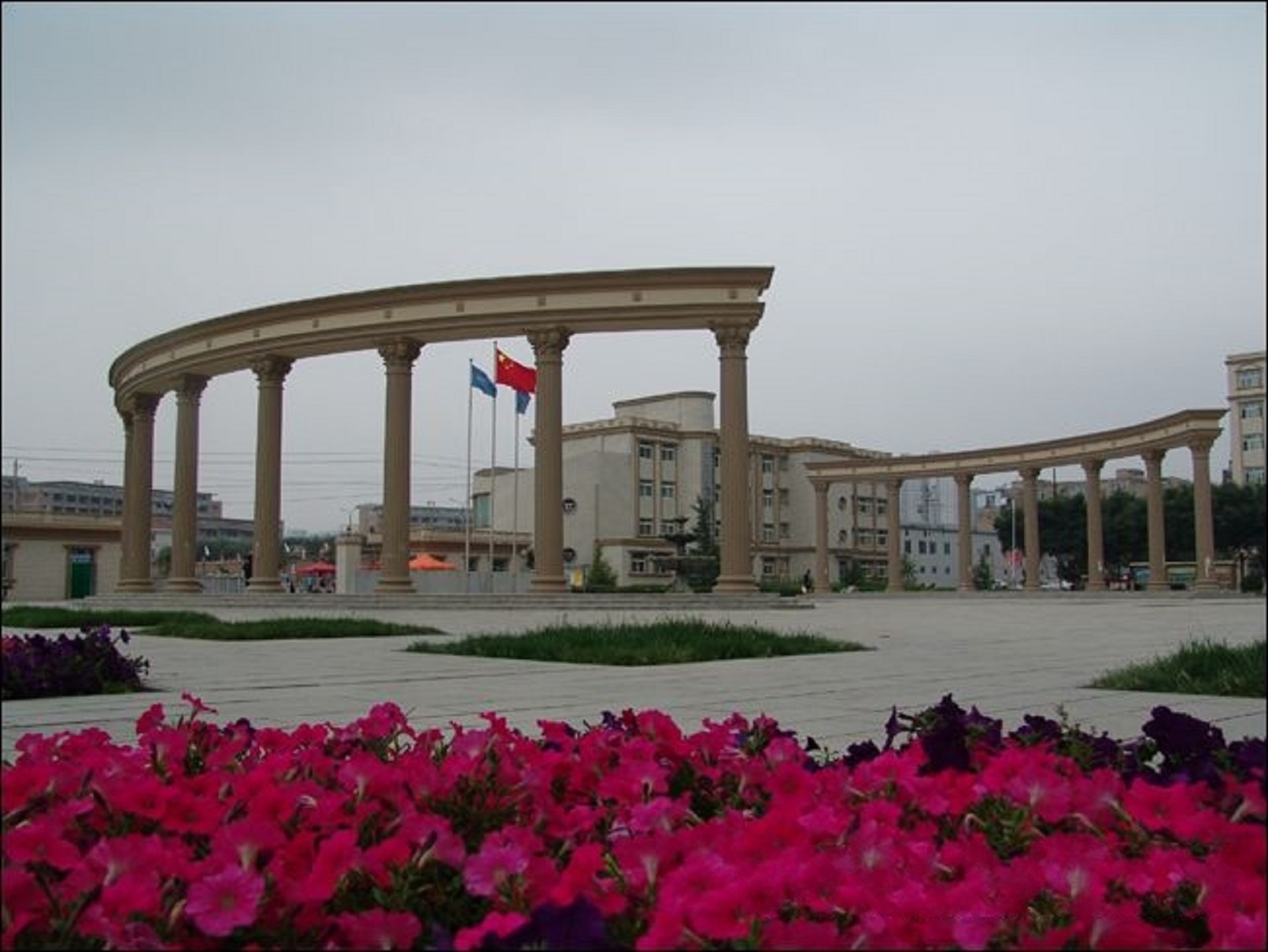 p>兰州外语职业学院(lanzhou foreign languages vocational college