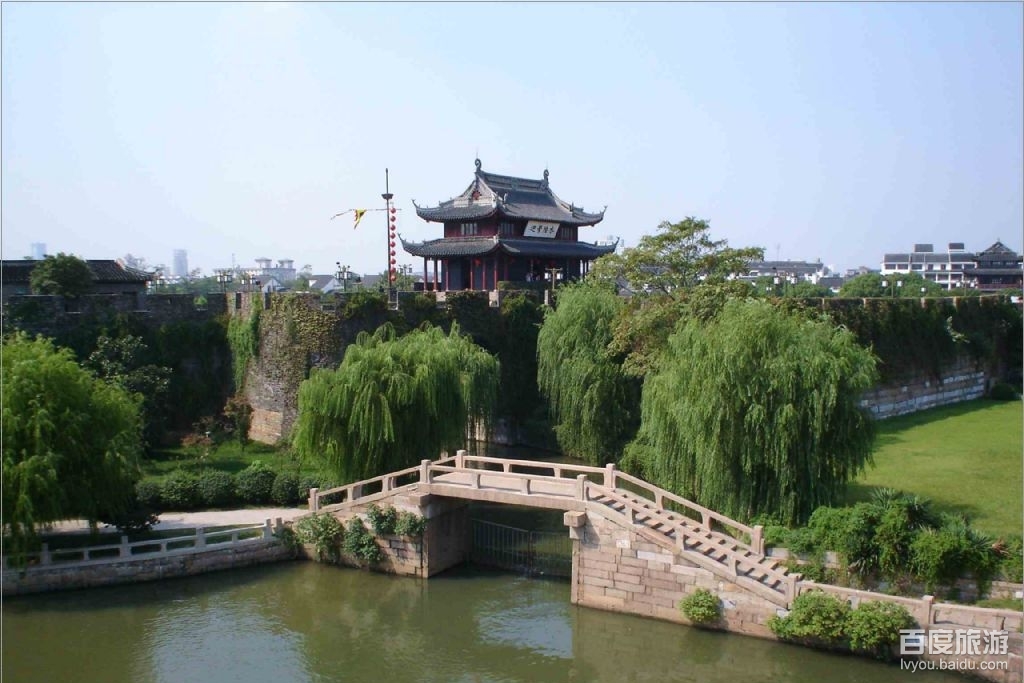  p>浏河岛位于嘉定区 a href="#">唐行镇 /a>,东临长江口,面积108公顷