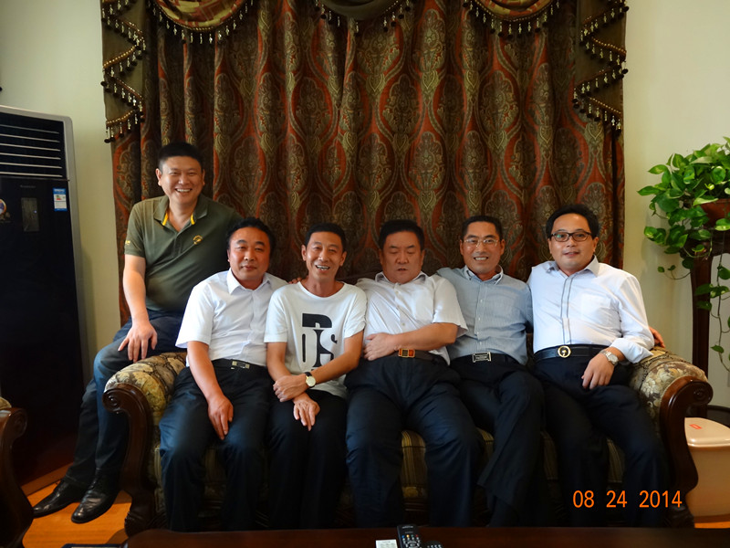  p data-id="gnbuvv5pz6">美国华人商会是由 a target="_blank" href=