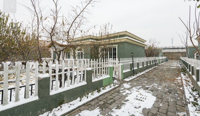  p>东三旗村位于 a target="_blank" href="/item/北京市昌平区