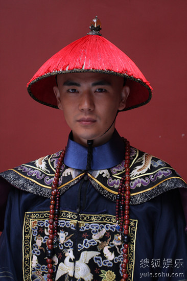 ">温实初,小说《 a target="_blank" href="/item/后宫·甄嬛传/1040"