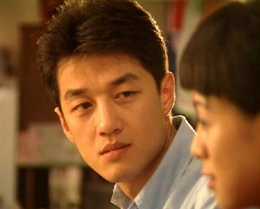 551087">吴倩莲 /a>, a target="_blank" href="/item/李亚鹏/335118"