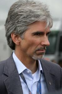  p>达蒙·希尔(damon hill),生于1960年9月17日,英国职业赛车手,是以 