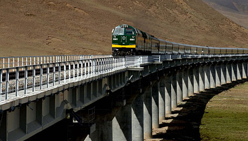  p> b>nj2型柴油机车 /b>是 a href="#" data-lemmaid="49652">中国